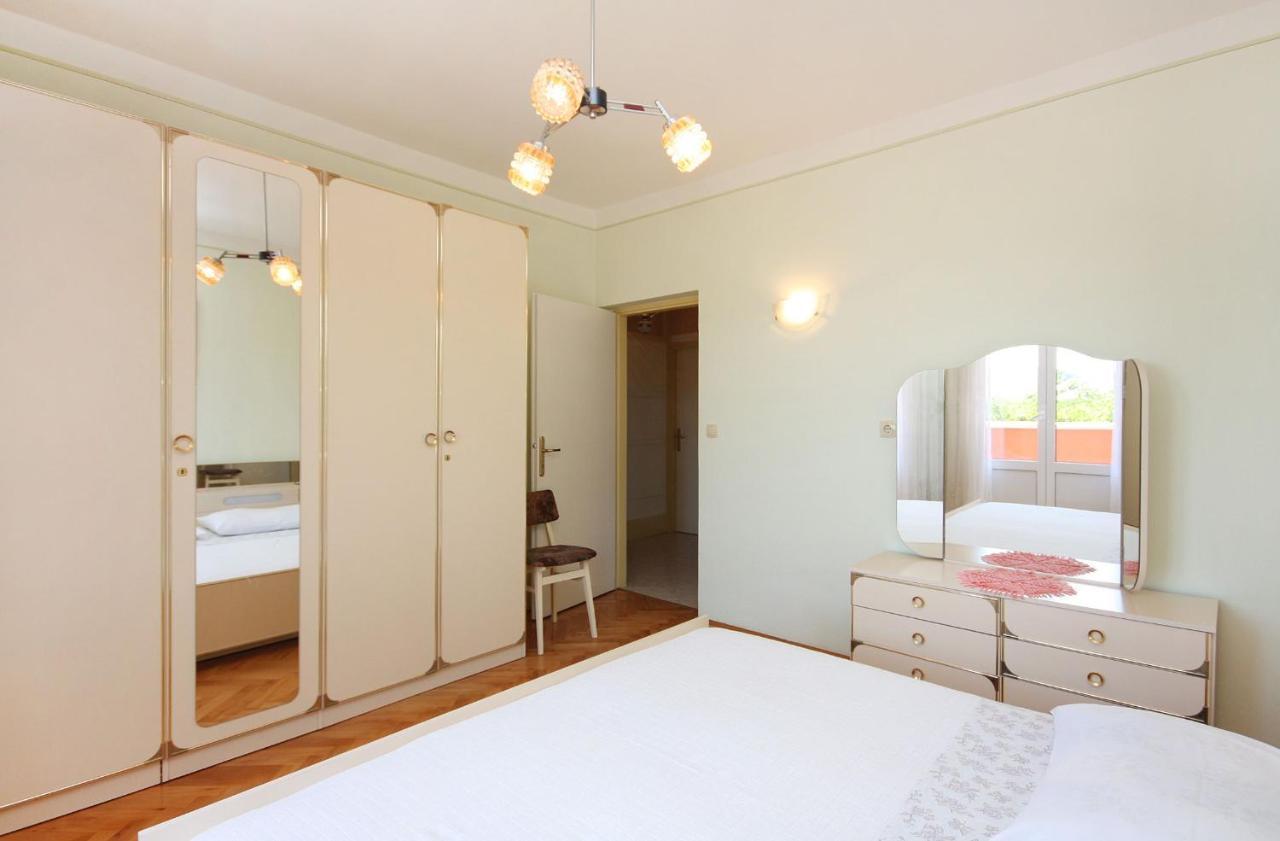 Apartment Kampor 4972B Екстер'єр фото