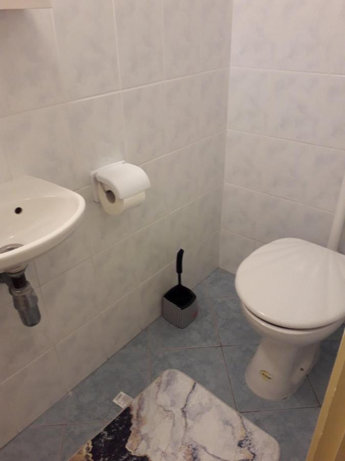 Apartment Kampor 4972B Екстер'єр фото