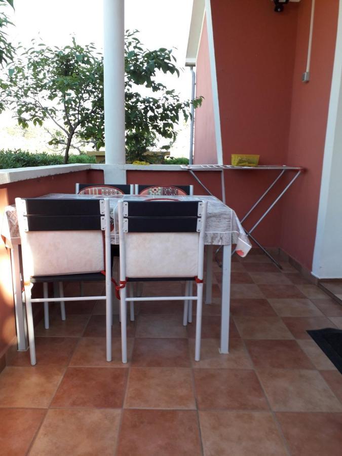 Apartment Kampor 4972B Екстер'єр фото